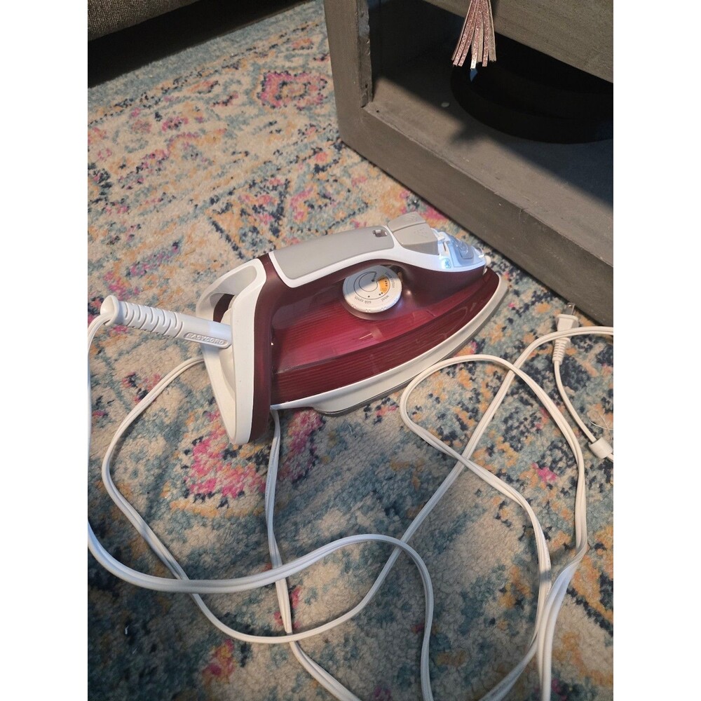 T-Fal Iron - Picture 3 of 5